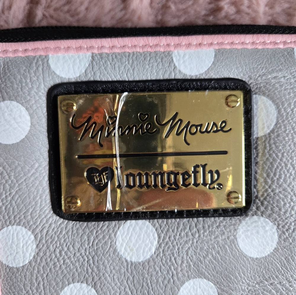 Disney Minnie Mouse Pink Quilted Zip Wallet - Picture 3 of 4
